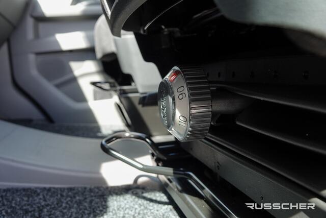Volkswagen CRAFTER L3H3 | 2.0Tdi 140Pk Aut. | Stoel-Stoel | Achteruitrijcamera | Indium Grey
