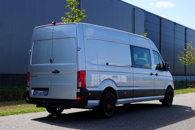 Volkswagen CRAFTER 35 2.0 TDI L4H3 Highline in Nieuwstaat met BPM voordeel |Mooie Camperbasis |180 PK Automaat |2 stoelen |Adaptive Cruise |Standkachel |Trekhaak |Camera |Metallic |Stoelverwarming