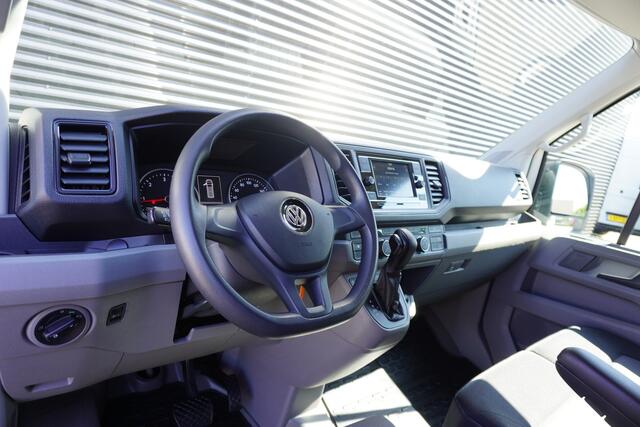 Volkswagen CRAFTER 140pk Automaat L3H3/L2H2 Apple Carplay Camera Parkeersensoren Standkachel 3-zits