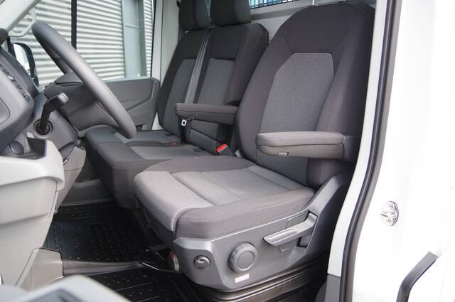 Volkswagen CRAFTER 2.0 TDI L4 DUBBELLUCHT, OPEN LAADBAK N1! 3.5T TREKHAAK, 165PK AUT. NIEUW! CARPLAY, CRUISE, AIRCO, DAB, OPENLAADBAK, PICKUP, PICK-UP