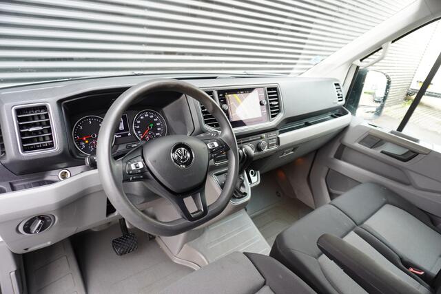 Volkswagen CRAFTER 140pk Automaat L3H3/L2H2 LED Navigatie Trekhaak Apple carplay Cruise control Parkeersensoren