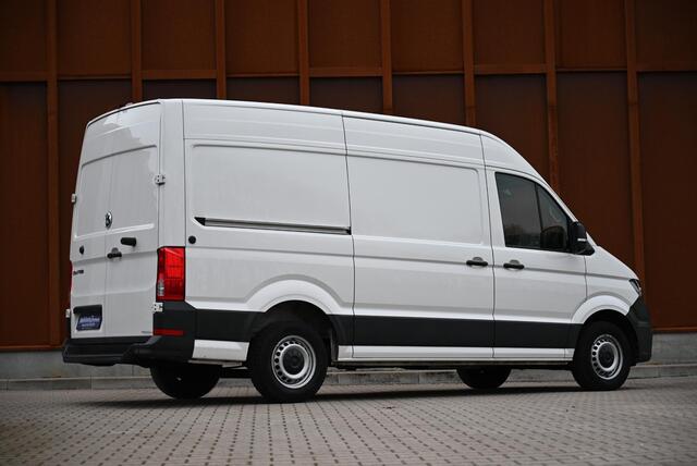 Volkswagen CRAFTER 2.0 TDI L3H3 140PK | CarPlay | PDC | 270gr deuren