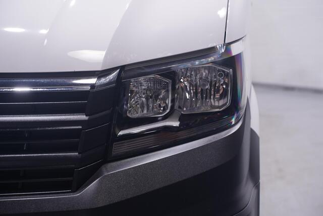Volkswagen CRAFTER 2.0 TDI 140 pk L3H2 Lang / Laag Airco, Navi Airco, Deuren met Ramen, DAB+, PDC V+A, 3-Zits