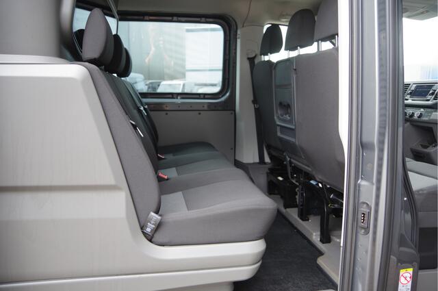 Volkswagen CRAFTER 2.0 TDI L3H2(L2H1) 177PK AUT. DC-6P, CAMERA, TREKHAAK, CRUISE, CARPLAY, AIRCO, PARKEERSENSOREN, DUBBELE CABINE, DUBBEL CABINE, NL AUTO, NAP