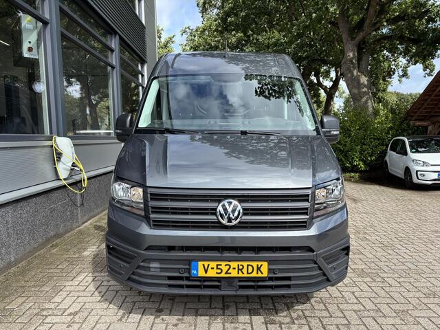 Volkswagen CRAFTER 30 2.0 TDI L3H2 Comfortline | CAMERA | CARPLAY | TREKHAAK | GEVEERDE STOEL |