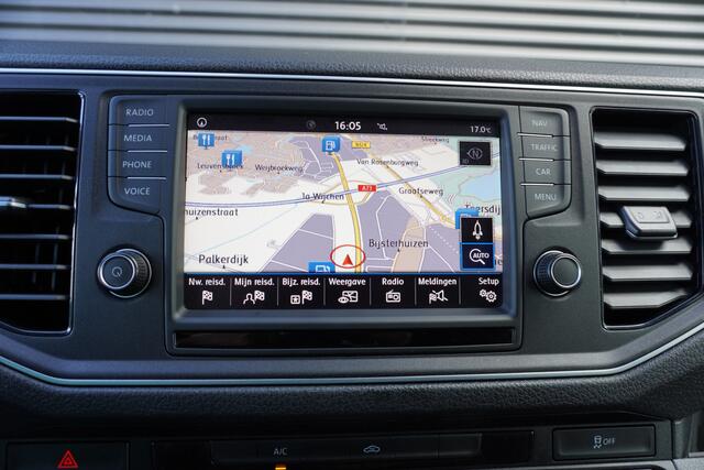 Volkswagen CRAFTER 140pk Automaat L3H3/L2H2 Apple carplay Camera parkeersensoren Cruise control Navigatie 3-Zits