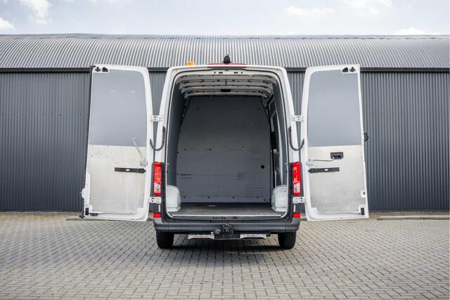 Volkswagen CRAFTER 2.0 TDI L3H3 | Automaat | 177 PK | Euro 6 | 3.0T Trekgewicht | Cruise | Airco | PDC