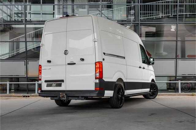Volkswagen CRAFTER 2.0 TDI 177PK L3H3 DSG | L+R Schuifdeur | Bi-Xenon | ACC | Standkachel | CarPlay | Camera | Trekhaak | Stoelverwarming | Nieuwe APK | Euro 6