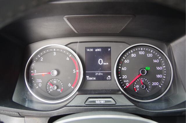 Volkswagen CRAFTER 35 2.0 TDI L3H3(L2H2) 177PK AUT. 2X SCHUIFDEUR, STOELVERWARMING, CAMERA, NAVI, CRUISE, LEDER STUUR, VOORRUIT VERWARMING, STUURVERWARMING, NL AUTO, NAP, DUBBELE SCHUIFDEUR, 2 SCHUIFDEUREN