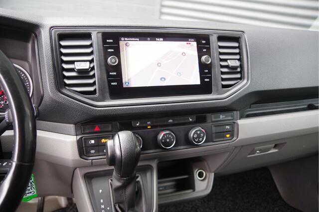 Volkswagen CRAFTER 35 2.0 TDI L3H3(L2H2) 177PK AUT. 2X SCHUIFDEUR, STOELVERWARMING, CAMERA, NAVI, CRUISE, LEDER STUUR, VOORRUIT VERWARMING, STUURVERWARMING, NL AUTO, NAP, DUBBELE SCHUIFDEUR, 2 SCHUIFDEUREN