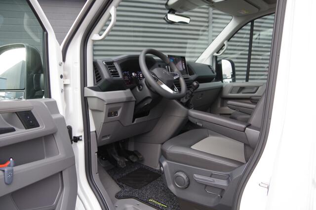Volkswagen CRAFTER 50 2.0 TDI L4, N1! DUBBELLUCHT OPEN LAADBAK, 3.5T TREKHAAK, FACELIFT, CAMERA, PARKEERSENSOREN, CARPLAY, CLIMA, NL AUTO, NAP, PICK-UP, OPENLAADBAK, PICK UP