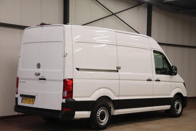 Volkswagen CRAFTER 2.0 TDI 140PK L3H3 EURO 6 3000KG trekvermogen Volkswagen Crafter 35 2.0 TDI 140PK L3H3 (oude L2H2) EURO 6