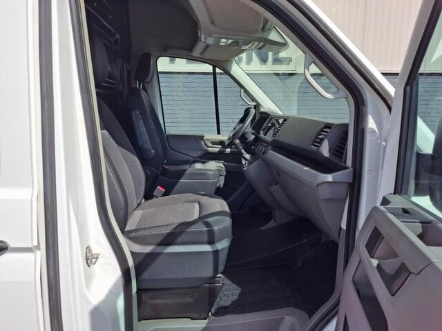 Volkswagen CRAFTER 35 2.0D L4H3 Extra Lang+Hoog Camera Comfort Stoel Airco Apple Carplay Android Auto Cruise Control Sidebars Navi* Pdc Betonplex Vloer Wandbetimmering Schuifdeur Origineel Nederlandse Auto
