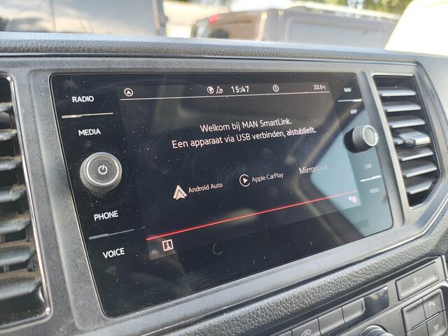 Volkswagen CRAFTER 35 2.0D L4H3 Extra Lang+Hoog Camera Comfort Stoel Airco Apple Carplay Android Auto Cruise Control Sidebars Navi* Pdc Betonplex Vloer Wandbetimmering Schuifdeur Origineel Nederlandse Auto