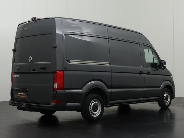 Volkswagen CRAFTER 2.0TDi 140PK L3H3 | Trekhaak 3000Kg | Multimedia | Camera | Airco | Cruise | 3-Zits