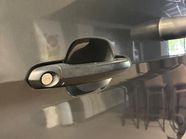 Volkswagen CRAFTER 35 2.0 TDI L3H3 EURO VI 3-Zits | Camera | Airco | Dak ventilatie | Cruise |