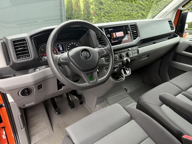 Volkswagen CRAFTER 35 2.0 TDI 177 PK / L3H3 / CAMERA / CRUISE / 3.5 TON TREKKEN / 3-ZITS / AIRCO / CARPLAY / GEVEERDE STOEL / 3500 KG AHG