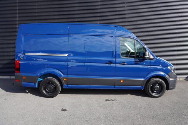 Volkswagen CRAFTER 140pk L3H3/L2H2 Apple Carplay Trekhaak Parkeersensoren Cruise control 3-Zits Stoelverwarming