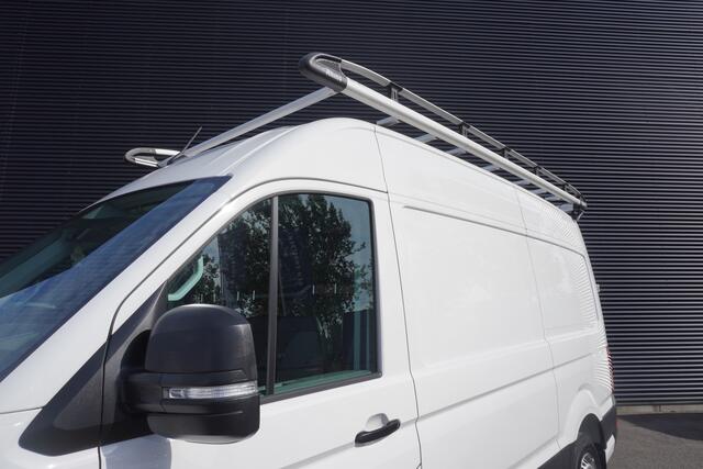 Volkswagen CRAFTER 140pk L3H3/L2H2 Apple carplay Cruise control Airco Imperiaal Parkeersensoren 3-Zits