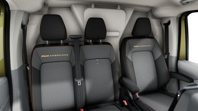 Volkswagen E-Transporter Bedrijfswagens PanAmericana L2 210 kW 286 pk Elektrische aandrijv | Climatronic climate control, 2-zones | Kunststof zijpanelen in laadruimte, hoog | Soundsystem 'harman kardon' met 4 luidsprekers, 1 center luidsprekers en 1 subwoofer | Trekhaak, vast |