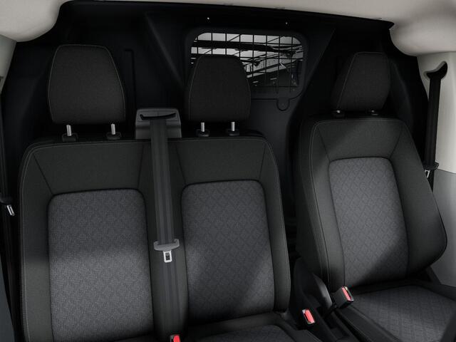 Volkswagen E-Transporter L2 100 kW (136 pk) 3500 m | Trekhaak | LED | Cruise | Airco |