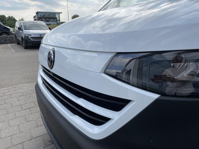 Volkswagen E-Transporter L2 64 kWh 218pk | Trekhaak | Assistentiepakket plus