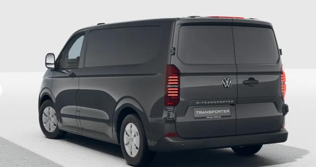 Volkswagen E-Transporter L1H1 64kWh 218pk RWD 3.2T Life-Intro /Direct leverbaar