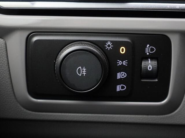 Volkswagen E-Transporter Bedrijfswagens Kombi Life 64kWh 218pk L2 716162