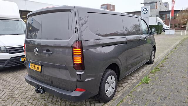 Volkswagen E-Transporter 34 L2H1 Life 64 kWh 218 pk - Trekhaak / Navi by APP