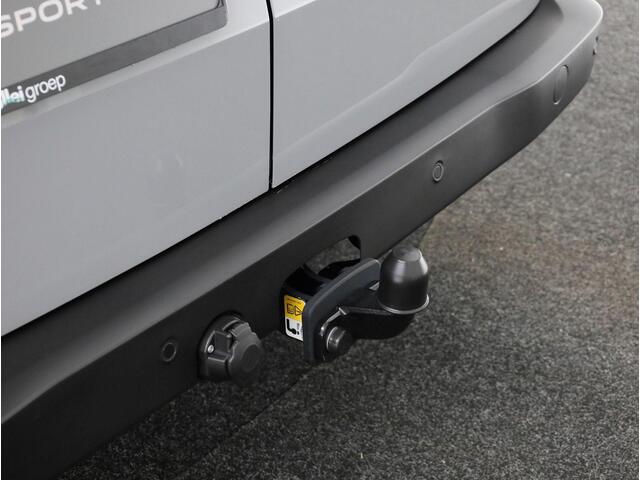 Volkswagen E-Transporter 160 kW / 218 pk L1 | Trekhaak | All season banden | Alarm