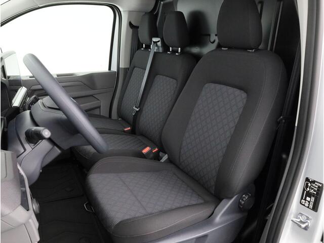 Volkswagen E-Transporter L2 160kW 218pk | Neerklapbare Dakdragers | Alarm | Trekhaak | All season banden