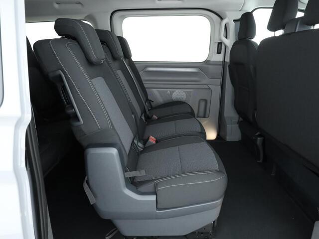 Volkswagen E-Transporter Caravelle 34 L2H1 64 kWh 218PK | 9 PERSOONS | Navigatie | 2 schuifdeuren | Wordt verwacht