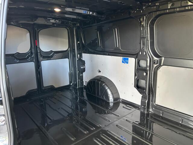 Volkswagen E-Transporter 34 L2 Style 64 kWh 218PK Bijrijdersstoel | Led plus | achteruitrijcamera | trekhaak
