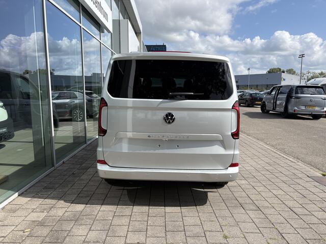Volkswagen E-Transporter Caravelle L1 Life 64 kWh 136 Pk | 9 Persoons | Achteruitrijcamera | Warmtepomp | Prijs is INCL BTW & BPM Carplay/Android auto | Parkeersensoren | Prijs is INCL BTW & BPM