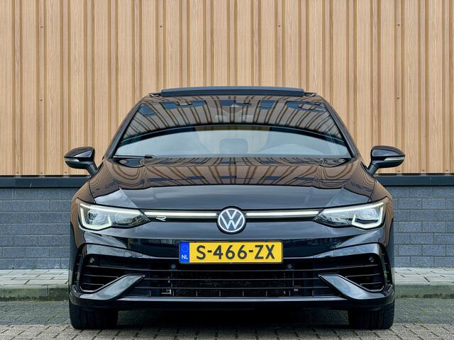 Volkswagen GOLF 2.0 TSI R 4Motion | R-Performance pakket | Panoramadak | Stoelventilatie/Stoelverwarming | Elektrische Stoelen + Memory | Keyless | Apple Carplay | Lane Assist | Navigatie | DAB | Stuurverwarming |