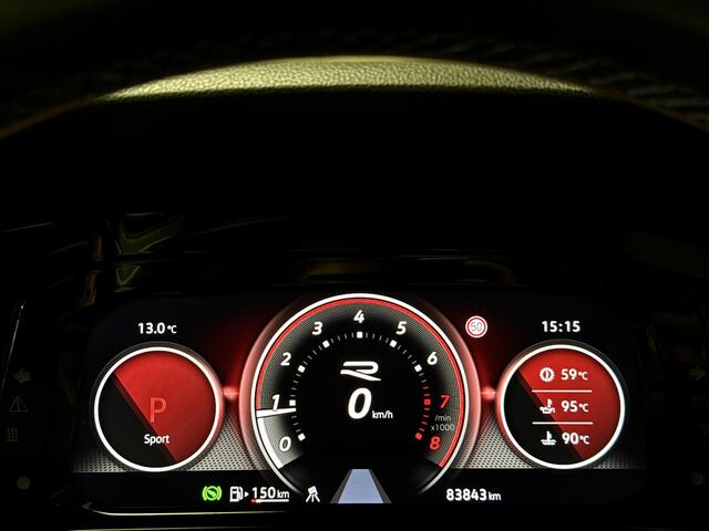 Volkswagen GOLF 2.0 TSI R 4Motion | R-Performance pakket | Panoramadak | Stoelventilatie/Stoelverwarming | Elektrische Stoelen + Memory | Keyless | Apple Carplay | Lane Assist | Navigatie | DAB | Stuurverwarming |