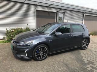 volkswagen-golf-1.4-tsi-phev-gte