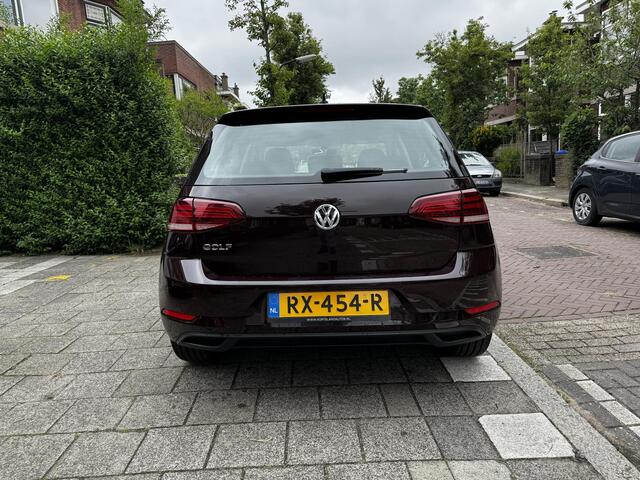 Volkswagen GOLF 1.0 TSI Trendline l Clima l Carplay l Parkeersensoren l Navi
