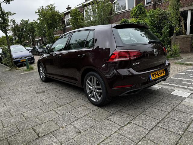 Volkswagen GOLF 1.0 TSI Trendline l Clima l Carplay l Parkeersensoren l Navi