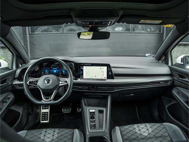 Volkswagen GOLF 1.5 eTSI 2X R-Line 150PK | Pano | Keyless | Virtual | Camera | ACC | DCC | Front Assis | Lane Assis | Side Assis