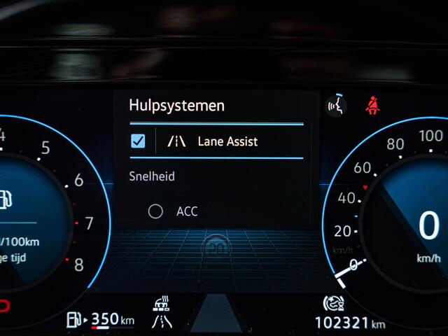 Volkswagen GOLF 1.5 eTSI 2X R-Line 150PK | Pano | Keyless | Virtual | Camera | ACC | DCC | Front Assis | Lane Assis | Side Assis