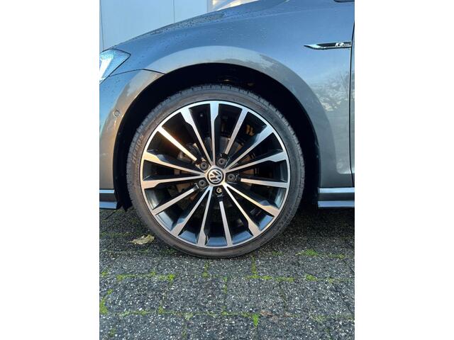 Volkswagen GOLF 1.5 TSI Highline Business R-Line 150pk/Cruise/Navi/PDC