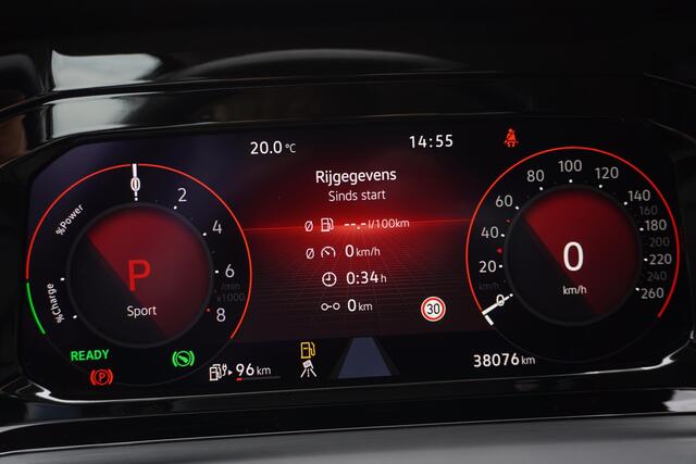 Volkswagen GOLF 1.4 eHybrid Style | CarPlay | Elektr. bestuurdersstoel met geheugen | Navi | ACC | LED