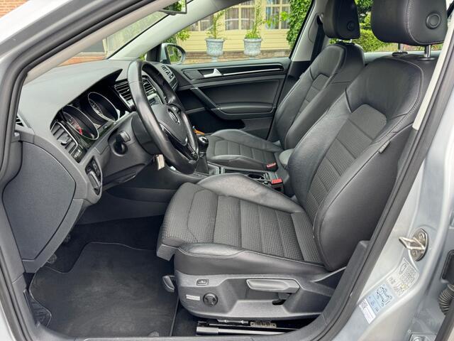 Volkswagen GOLF 1.2 TSI BUSINESS ED. CONNECTED 5-drs Navi Clima Stoelverwarming