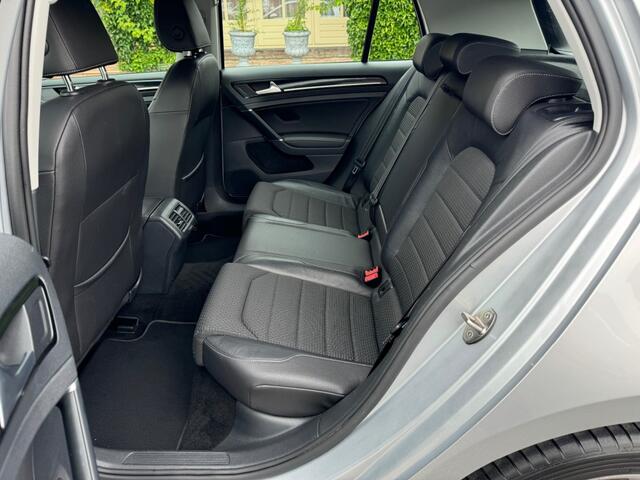 Volkswagen GOLF 1.2 TSI BUSINESS ED. CONNECTED 5-drs Navi Clima Stoelverwarming