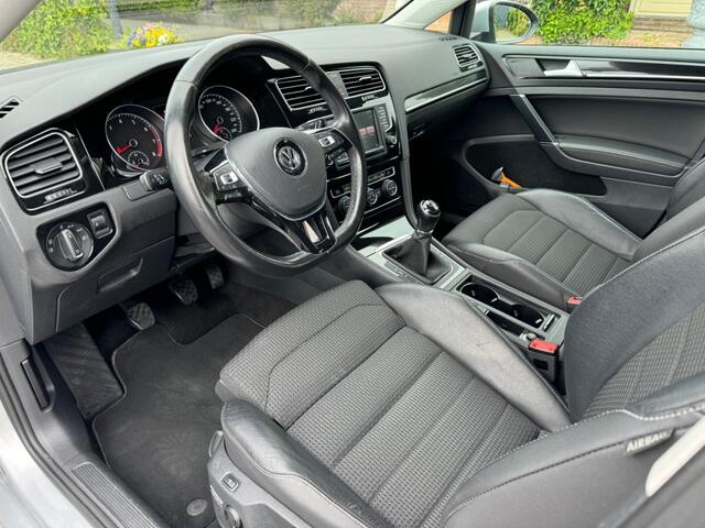 Volkswagen GOLF 1.2 TSI BUSINESS ED. CONNECTED 5-drs Navi Clima Stoelverwarming