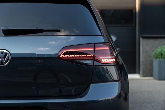 Volkswagen GOLF 2.0 TDI GTD | | Virtual | Sport & Sound | Camera | Lane & Side Assis | Front Assis | ACC | DCC