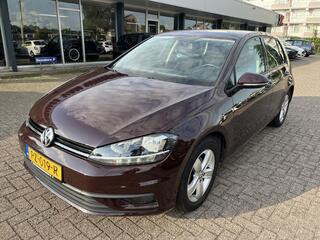 volkswagen-golf-1.0-tsi-navi-cruise