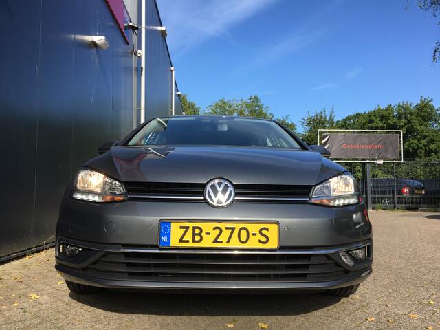 Volkswagen GOLF 1.0 TSI Trendline , Navi, Airco, Cruise control