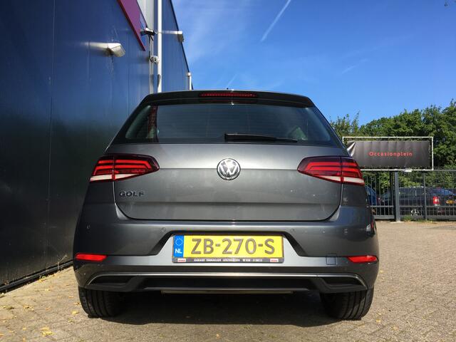 Volkswagen GOLF 1.0 TSI Trendline , Navi, Airco, Cruise control